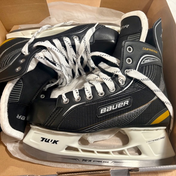 Brand New Bauer Supreme One20 Ice Hockey Skates – Senior Size 9 (Width R) – Mode - Picture 11 of 13